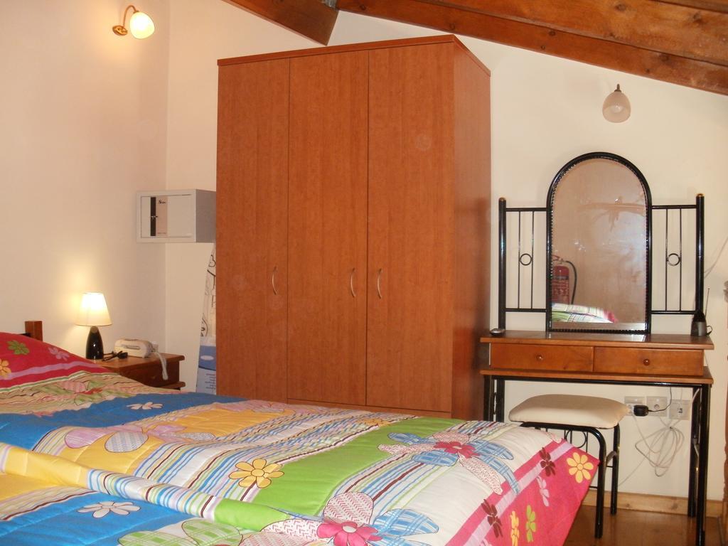 Irene Maisonettes خانيا الغرفة الصورة